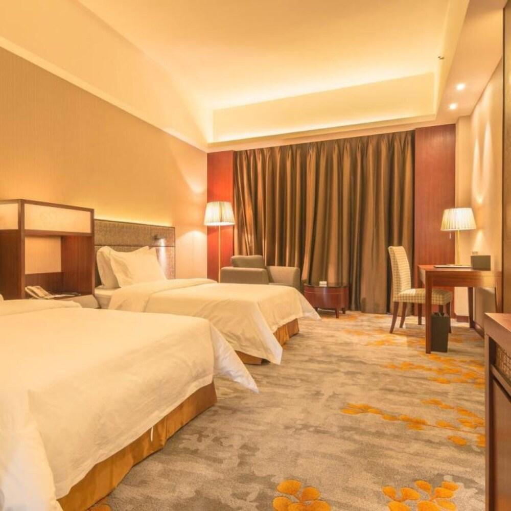 The Summit Hotel Zhongshan  Extérieur photo