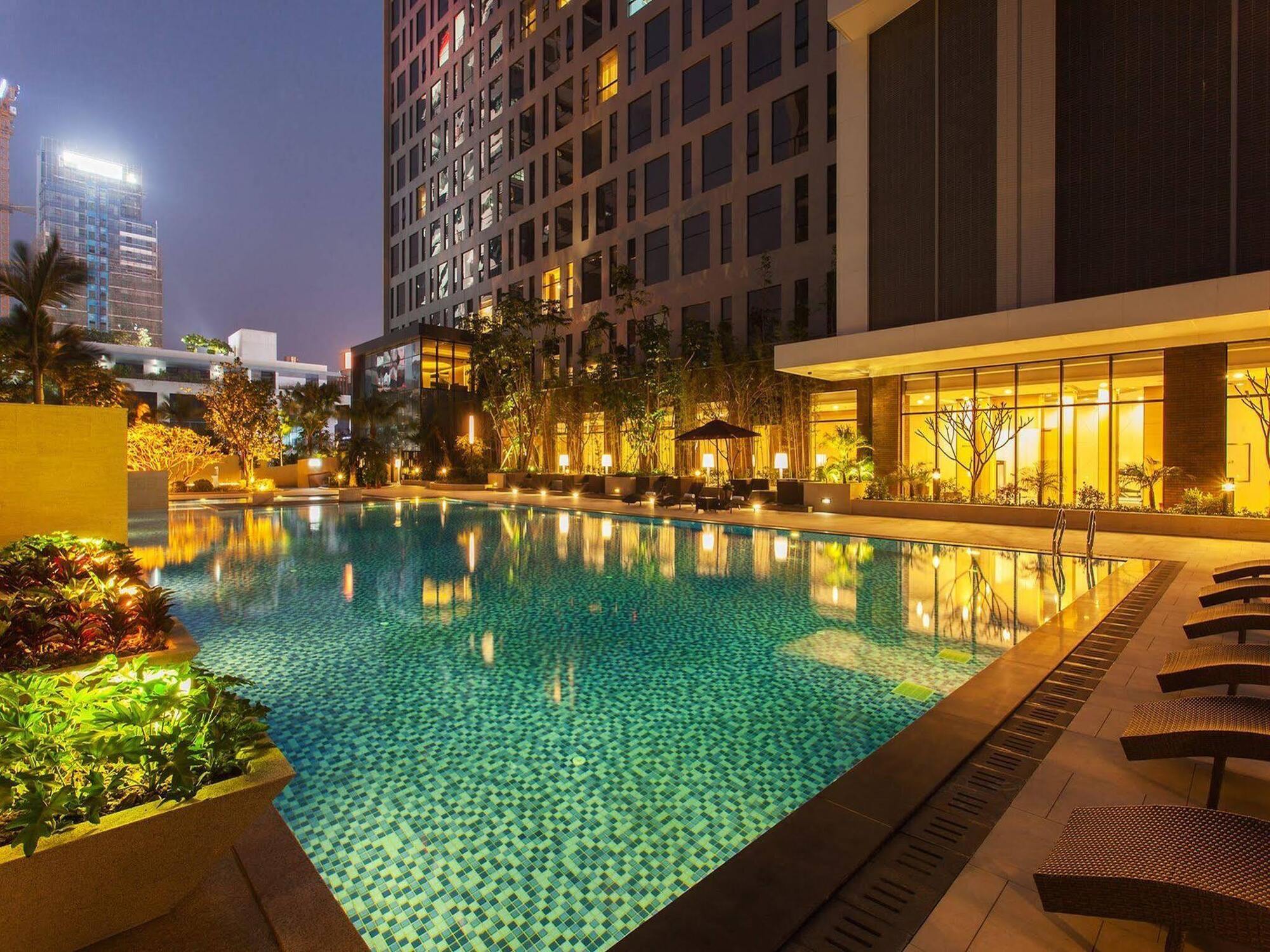The Summit Hotel Zhongshan  Extérieur photo